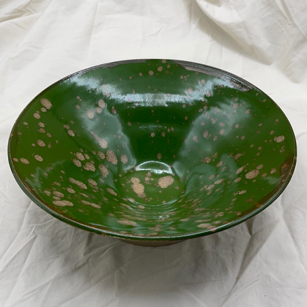 Green/Natural Flare 8” Pottery Bowl